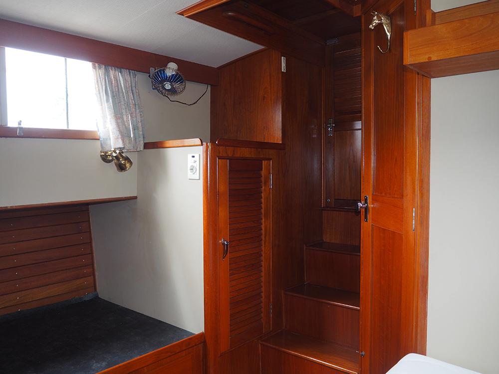Aft cabin, Accommodation